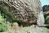 Armenien-Wanderreise-Basaltsäulen-Azatschlucht