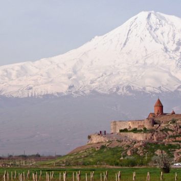 Kloster Khor Virap vor dem heiligen Berg Ararat