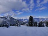 suedtirol-wanderreise-berge-schnee-ausblick