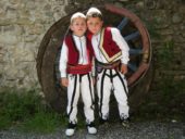 Albanien-Wanderstudienreise-Kinder-Nord-Albanien